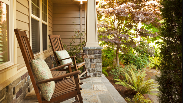 Improve Your Curb Appeal: 10 Ideas for Your Front Porch